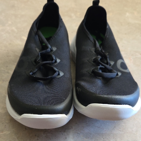 OOFOS - Picture 5 of 15